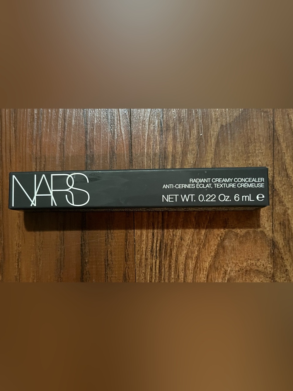 NARS Radiant Creamy Concealer - Light 2.4